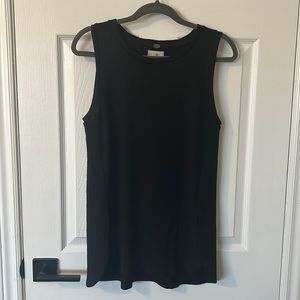BUNDLE 3/$12 Sleeveless Black Tunic